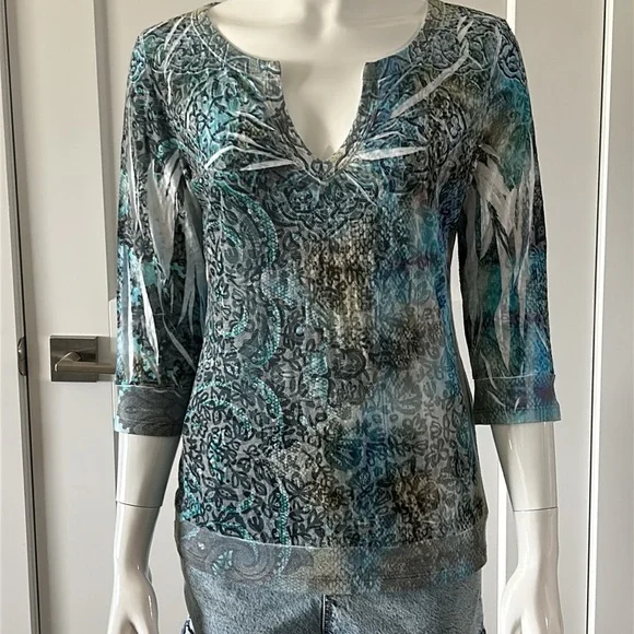 Cubism Abstract Top - Picture 3 of 13